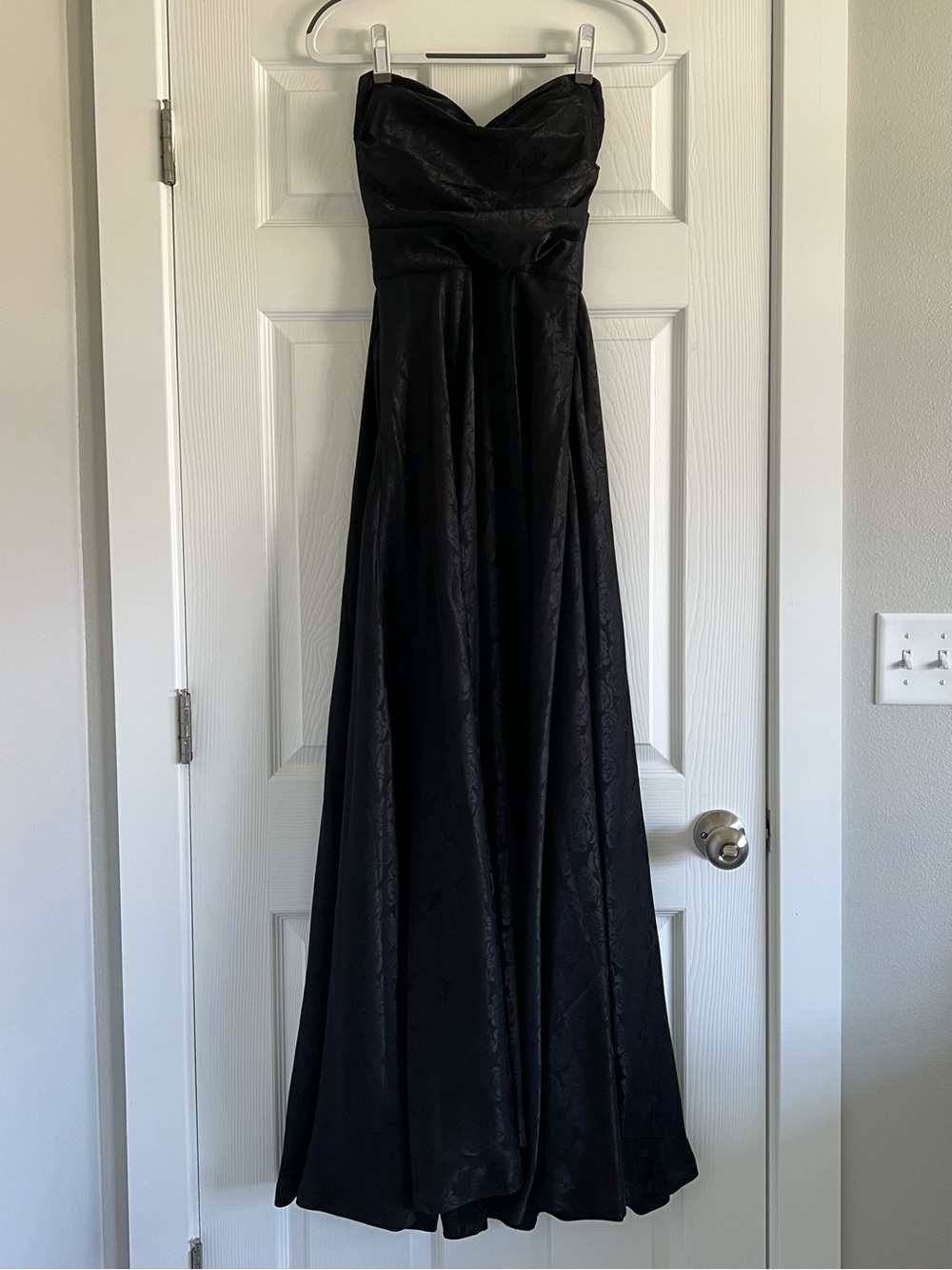 Blondie Nites Black Strapless Evening Dress